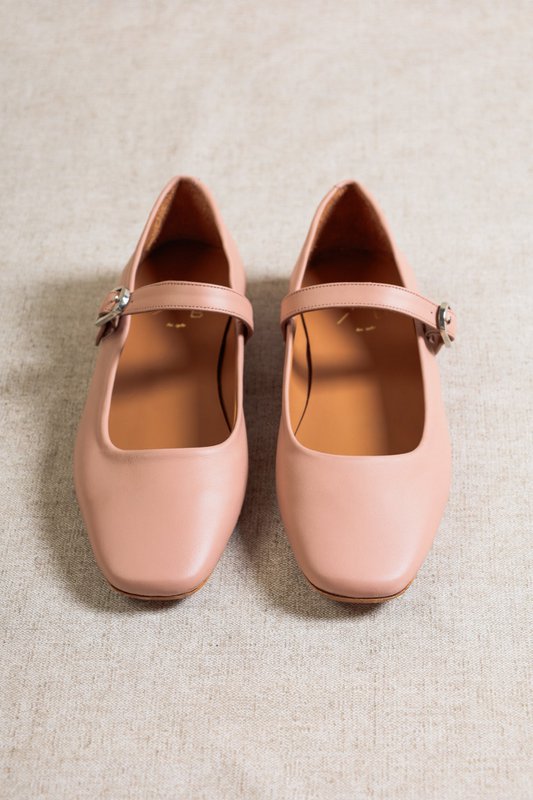 YOTA NUDE – Mary-Jane-Ballerinas mit quadratischer Zehenpartie