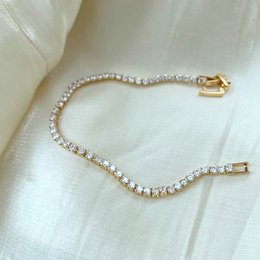 Tidløst Diamond-Look Tennis Armbånd