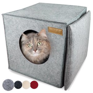 Vilten kattengrot voor op de plank