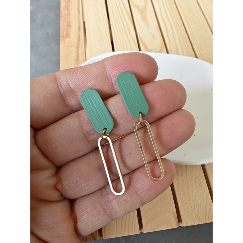 Dora (sage green-gold)