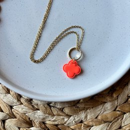 Citrus Clover Necklace – Orange Four-Leaf Clover Necklace