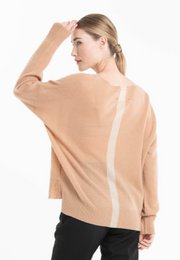 NAMI 23 Cashmere V-halstrøje med kamel/beige farvebånd