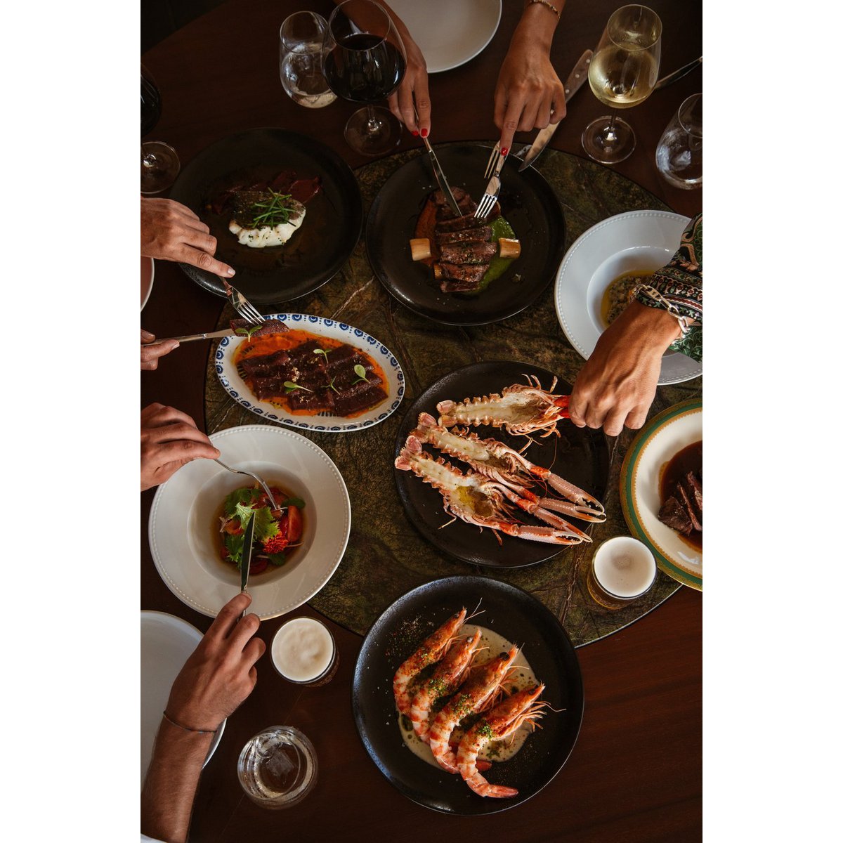 Zu Gast auf Ibiza. Sehnsuchtsorte, Originalrezepte und Geheimtipps