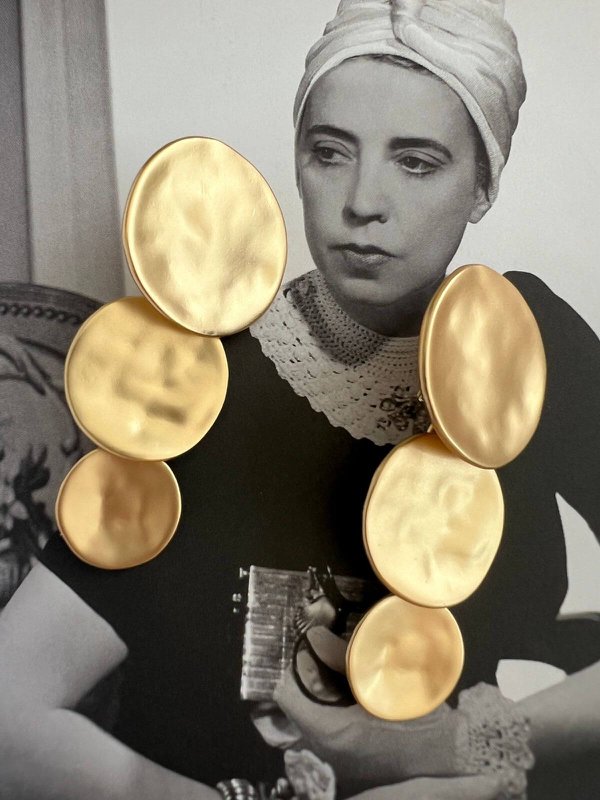 Mela Long Round Statement Earrings - Gold
