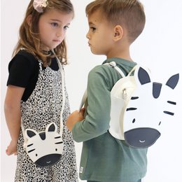 Adjustable animal shoulder bag for children - Aiko the zebra