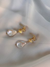 Sulia - boucles d'oreilles avec perle naturel keshi 18K plaqué d'or