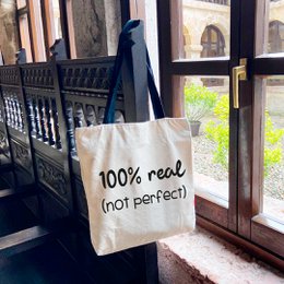 Totebags Big Bag Model "100% Real. Not Perfect"