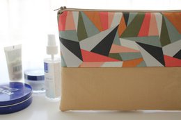 Bolso cremallera triángulos maya beige