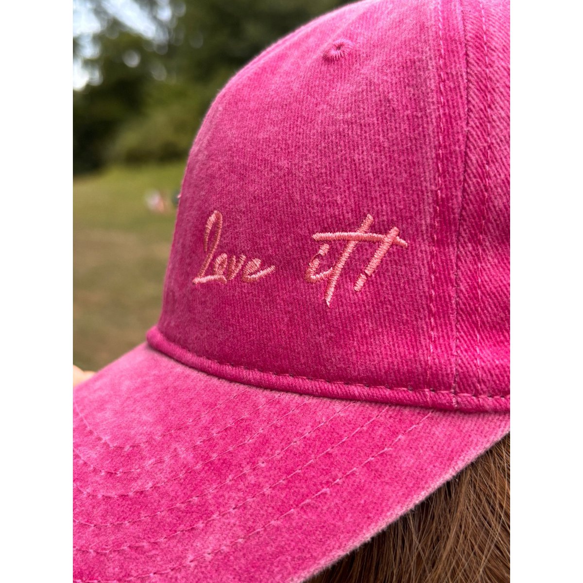 LEY! Cappellino "Love it" in copia rosa