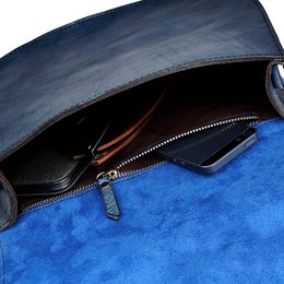 "Illi" cross body bag