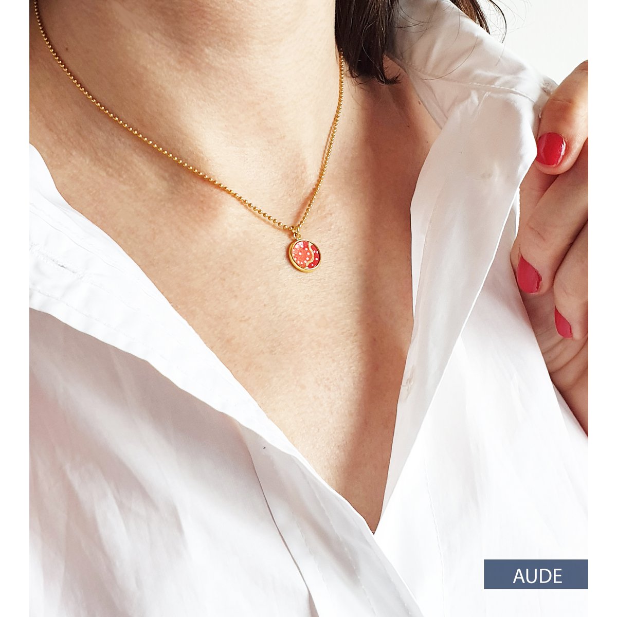 Collar KANEKO