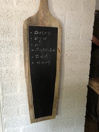 Wandregal aus Holz, Brotzeitbrett mit Gravurmöglichkeit