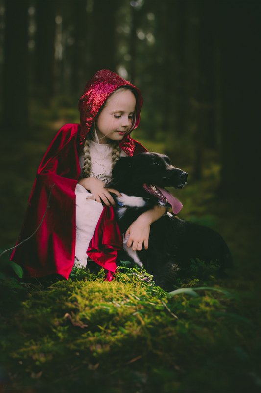 "Lille Rødhætte" Magic Cape