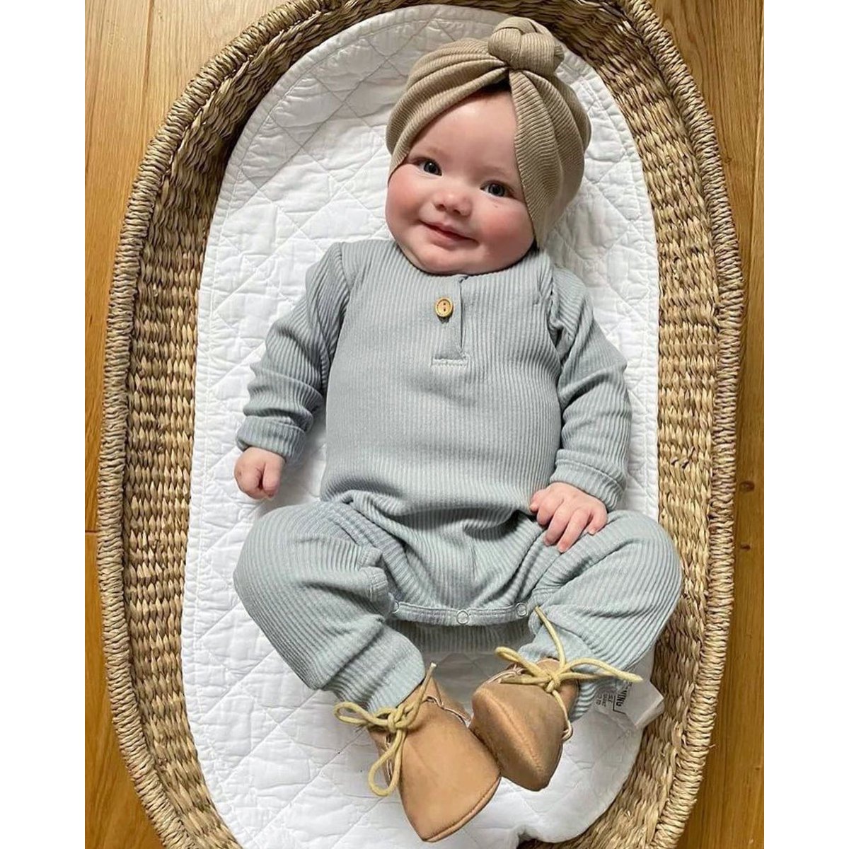 Sky grey ribbed romper