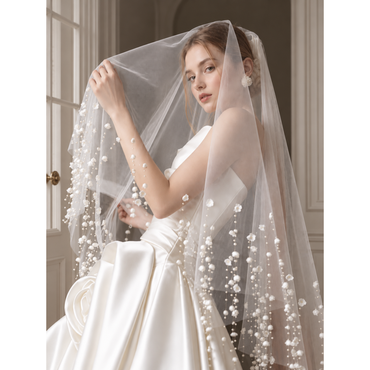 Cascading Lily of the Valley Pearl Brudeslør