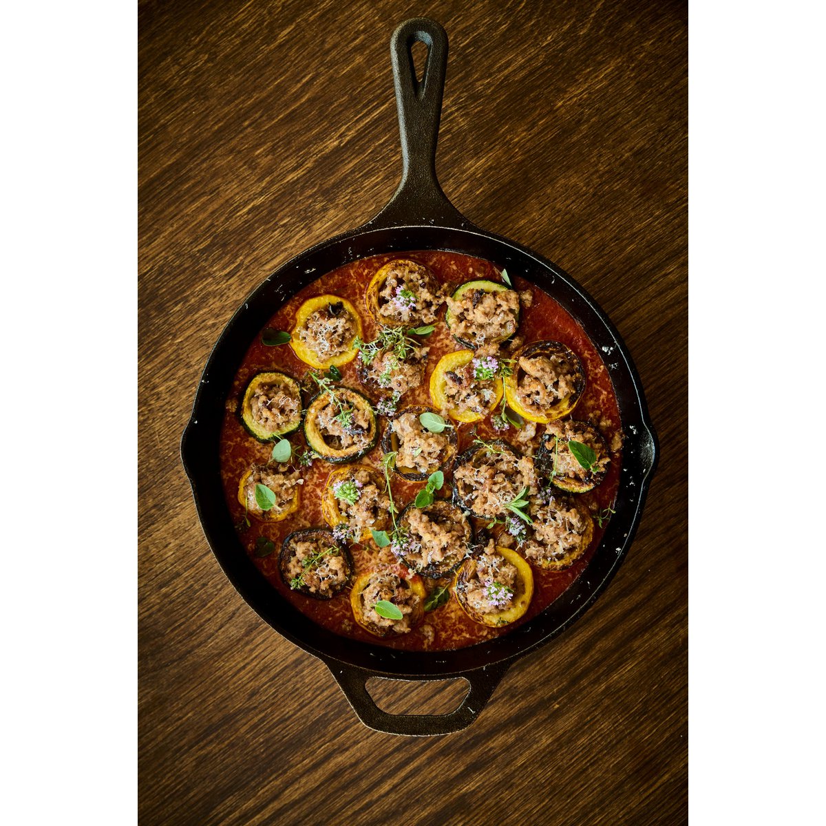 Skillet cast iron frying pan - 30 cm