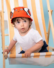 koaa – Clara der Clownfisch – Maskottchen Fischerhut orange