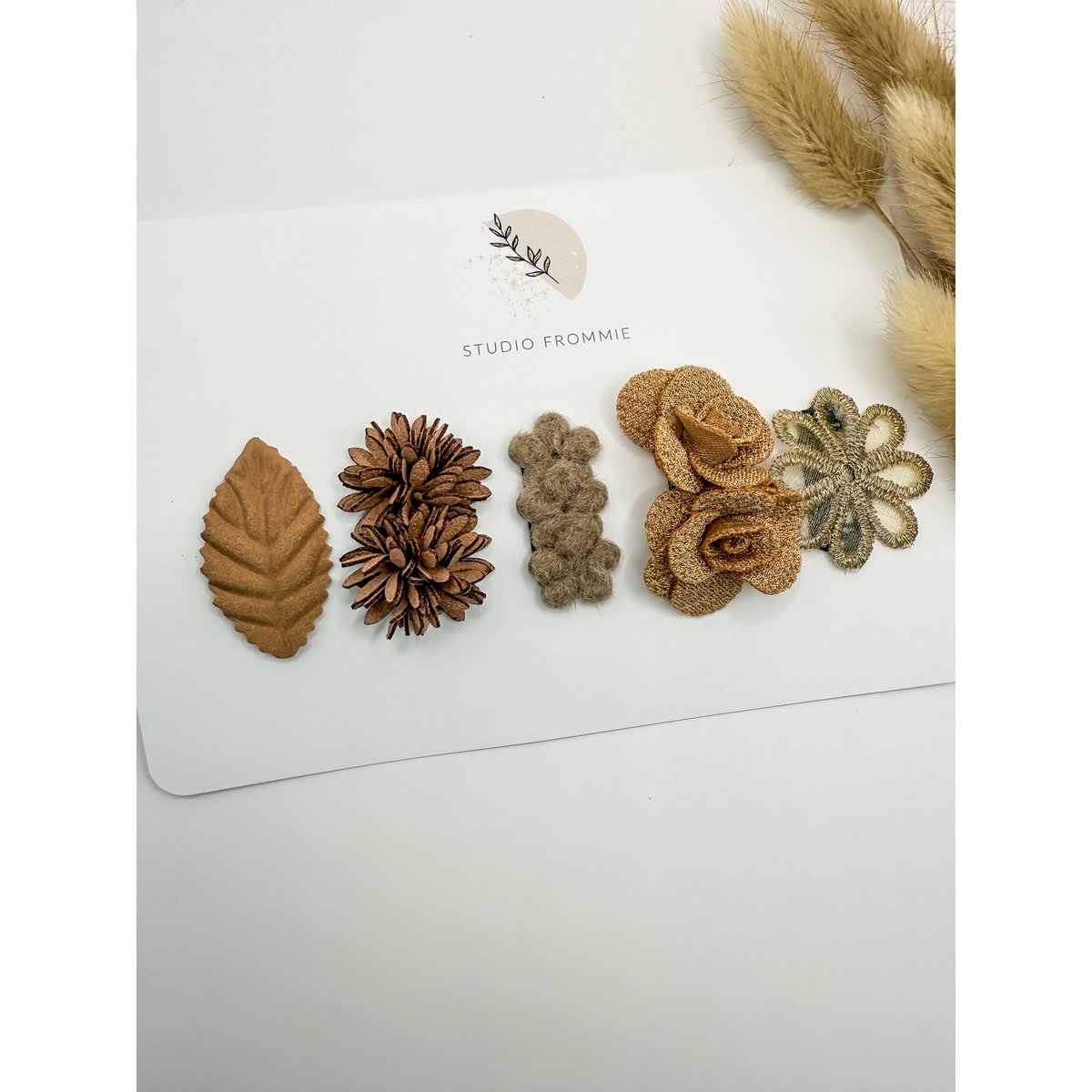 Set of anti -slip hair clips autumn 2