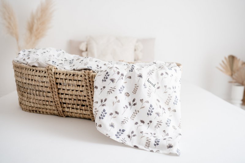 Babytæppe ØKOLOGISK musselindug 120x120cm tørrede blomster