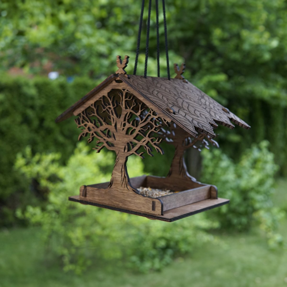 Rustieke houten vogelvoeder, hangende decor voor tuinen en terrassen