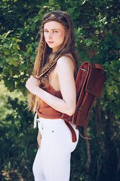 Mochila de cuero Khara 15.5"