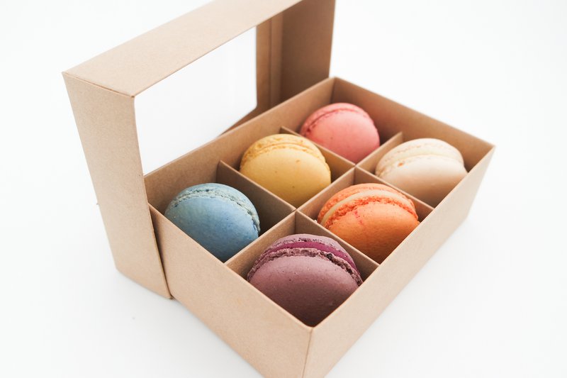 6| Scatola Fruttata Maxi Macarons