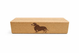  Wooden card holder with dachshund dog design, beige natural wood, rectangular shape, party decoration