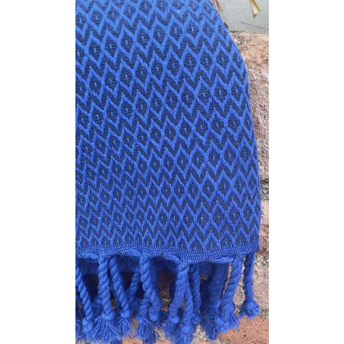 SAMOS Hamam-Badetuch aus Baumwolle – leicht – Blau / Marineblau – 180 x 100 cm