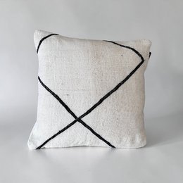 Cushion 50 x 50 - Meli MESSE