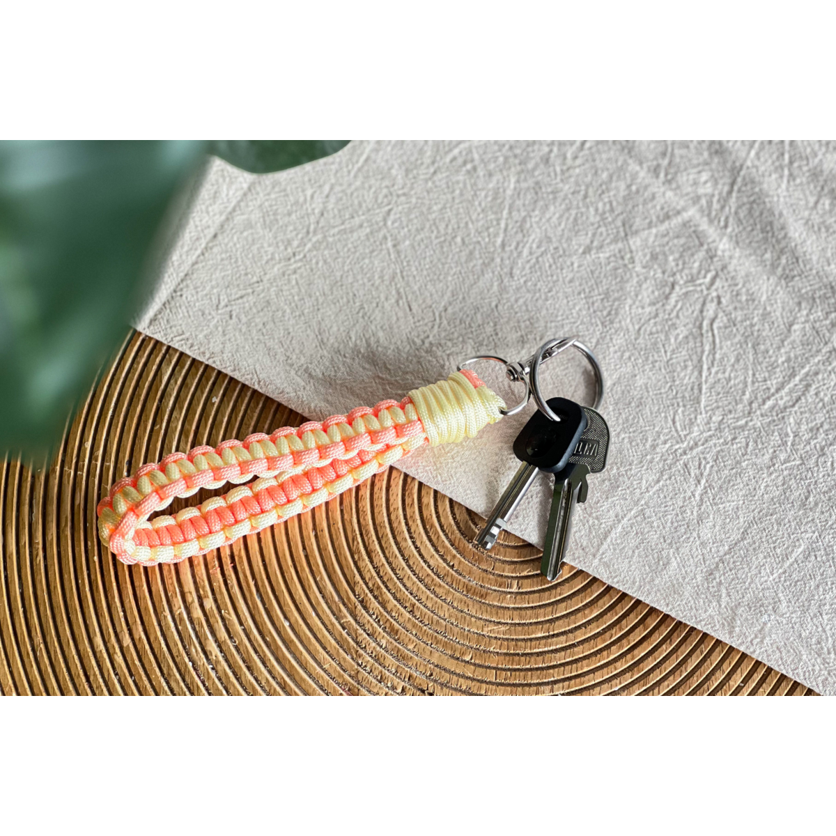 DIY pakket Macramé sleutelhanger (2 stuks)