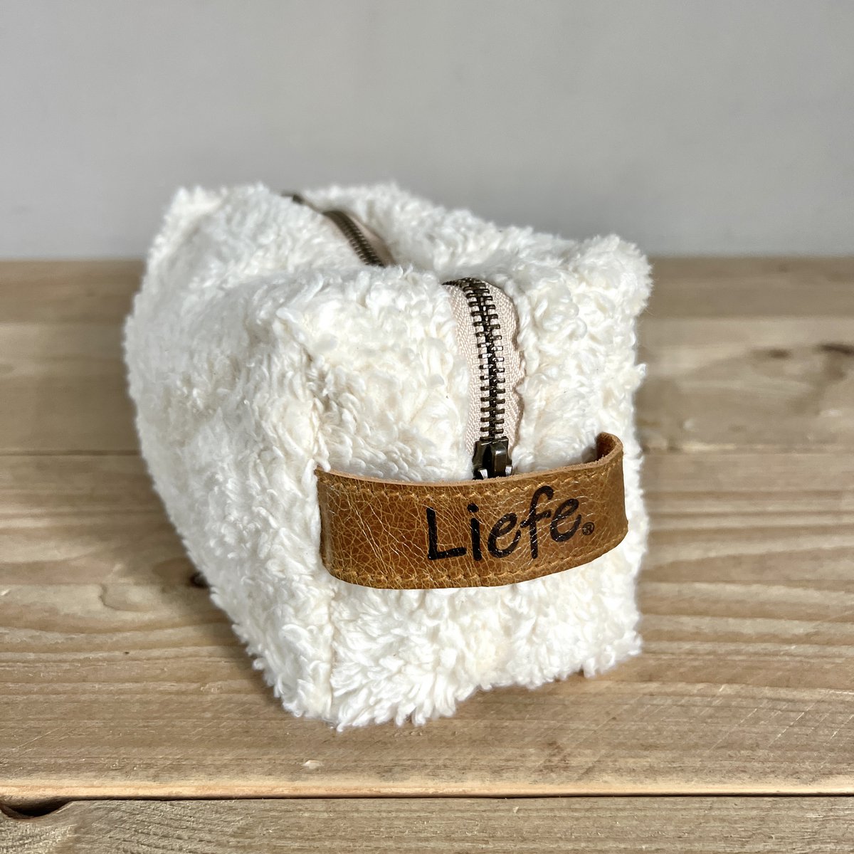 Teddy Pouch 