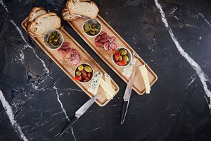 Tapasbrett aus Premium-Eiche 54 x 18 cm