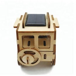 Construction kit Jeep on solar energy