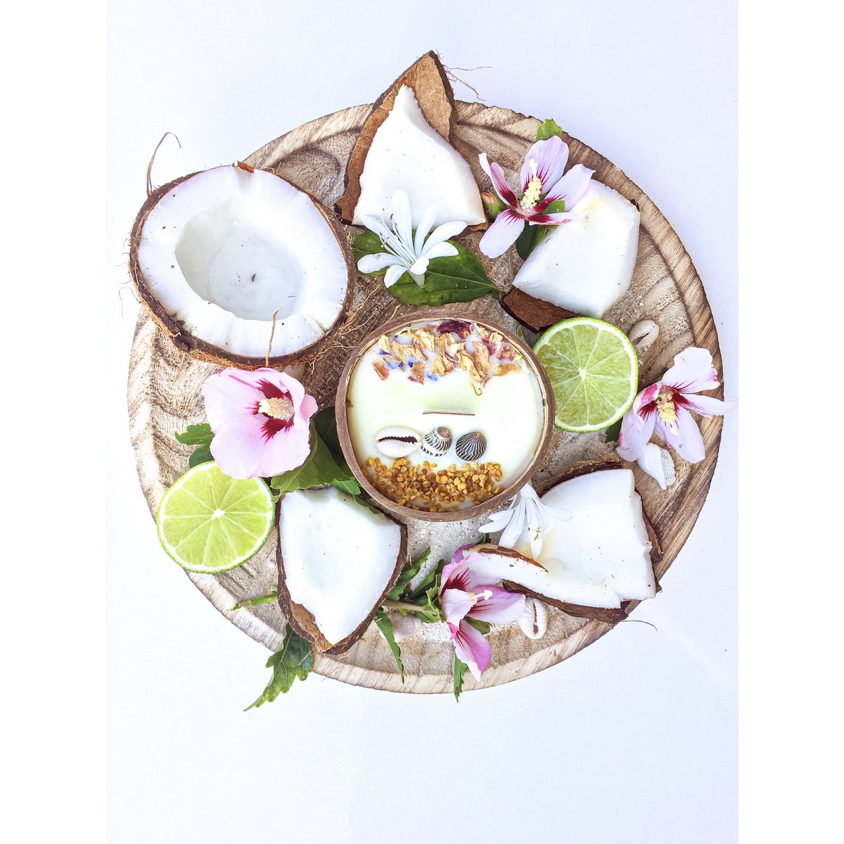 Surf Coconut coconut shell candle