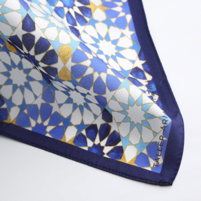 Blue Neck Scarf 100% Silk DalAhorra