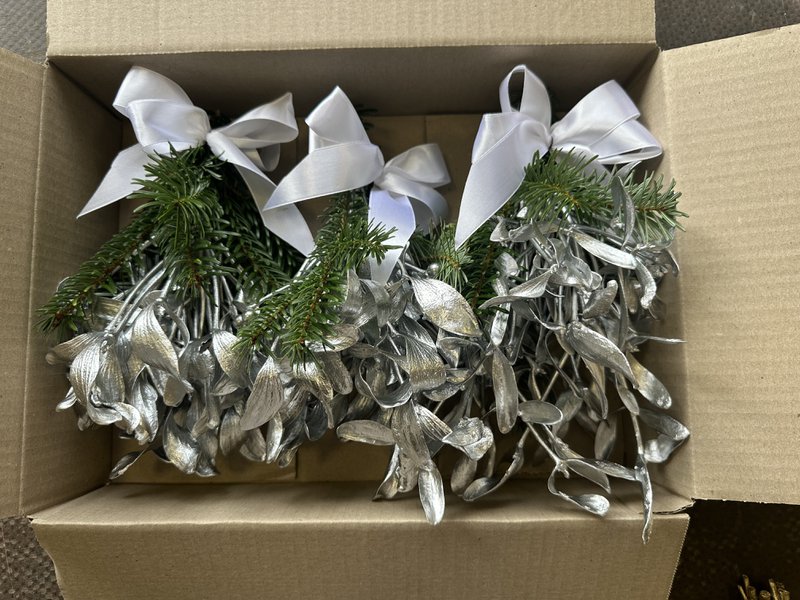 Juleboks mistelten - sølv (8 pakker med 3 bundter)