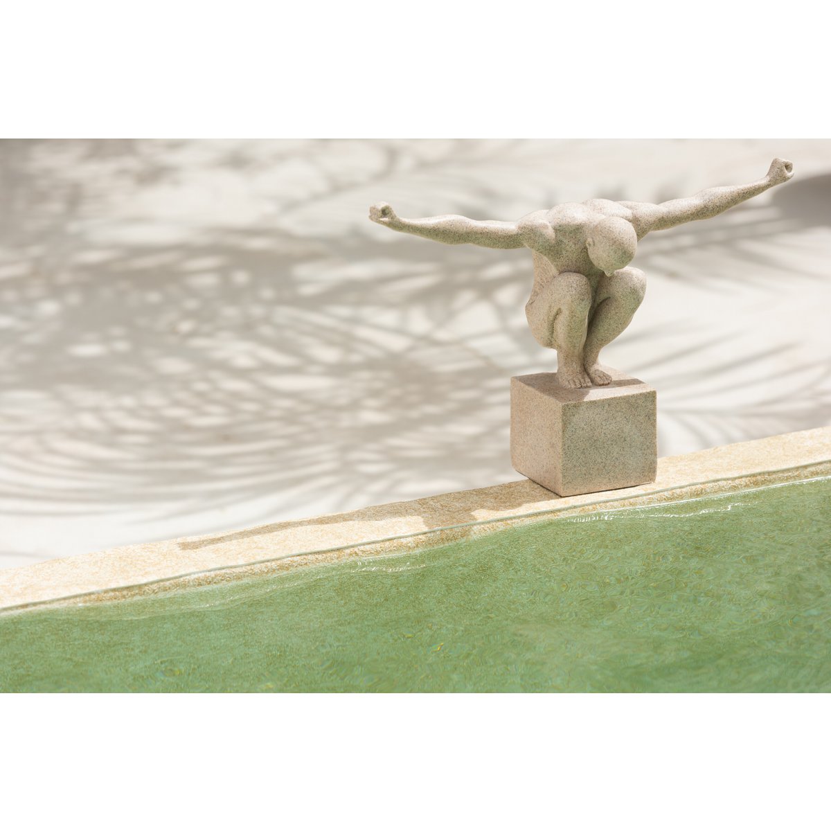 J-Line decoratie Sporter - marmer - polyresin - beige -large