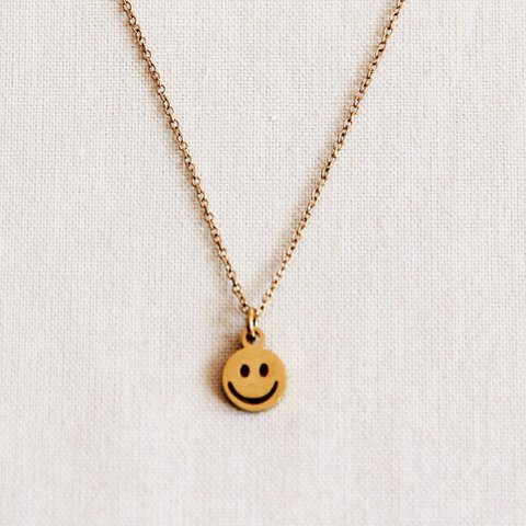 Stainless steel fine chain with smiley - gold