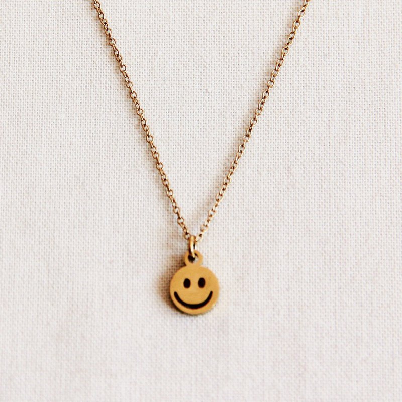 Cadena fina de acero inoxidable con smiley - oro