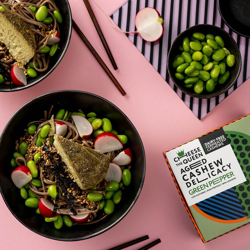 Cheese the Queen „Green Pepper“ Aged Delikatesse aus fermentierten Cashewnüssen