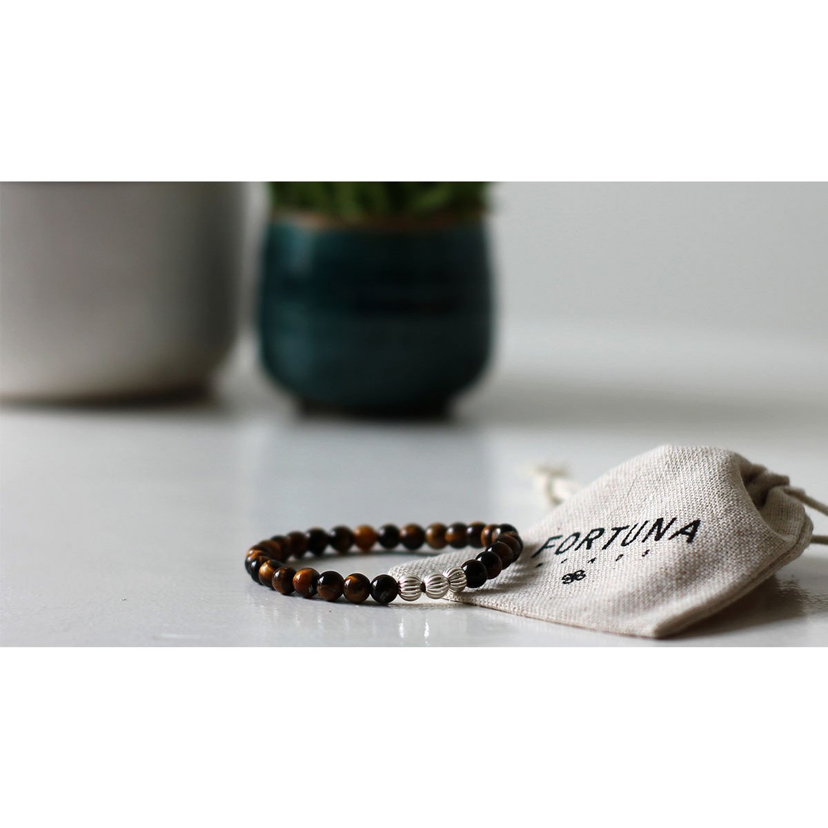 Minimal Brown Tiger Eye