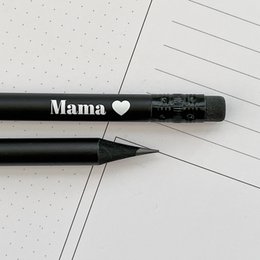 Mamá a lápiz de corazón
