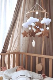 Handgemaakte Slapende Teddybeer Muziekmobiel - Boxmobiel - Baby mobile - mobile wickeltisch
