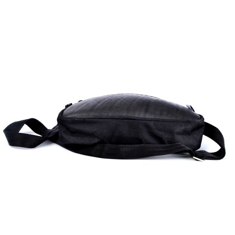 TAMARIN CROSSBODY BAG IN DER LUFTKAMMER RECYCLING VEGAN