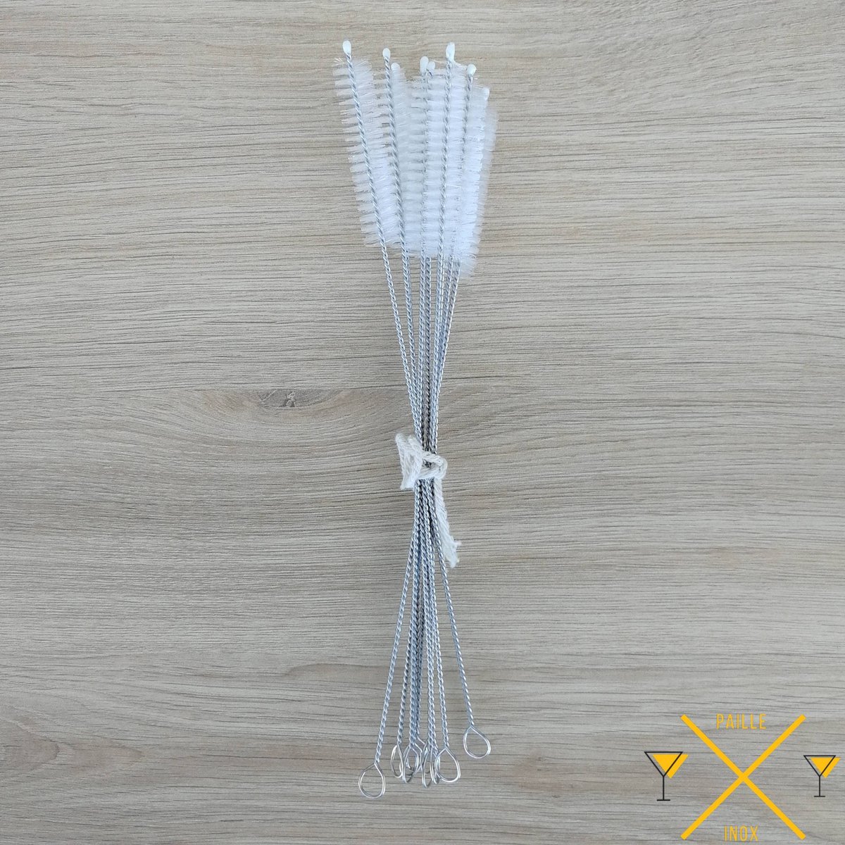 Cleaning brush