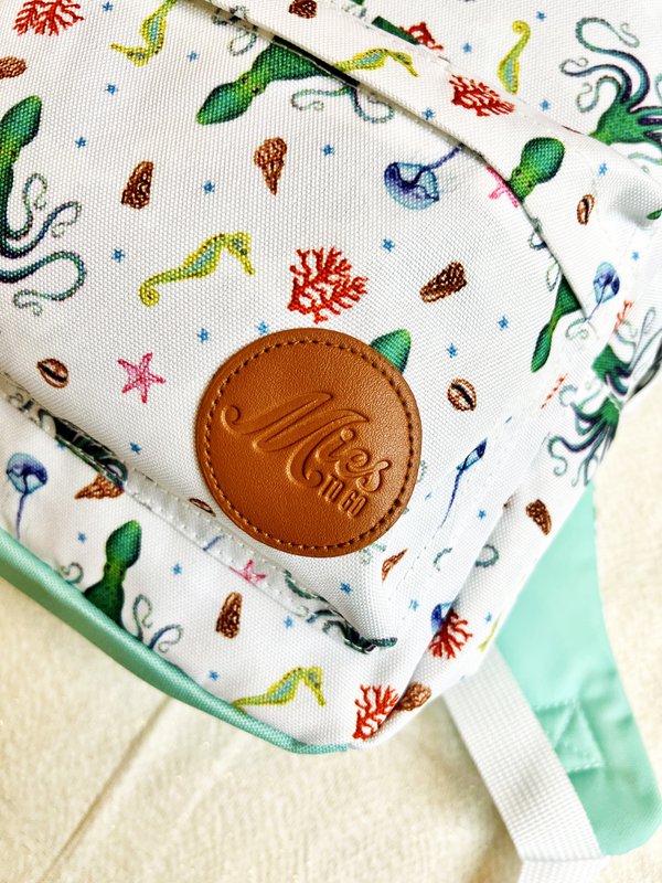 Kids backpack Octopus - Sustainable school bag made from recycled PET bottles - For toddlers and preschoolers - Multiple compartments - Unique design hand-painted by Mies