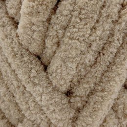 Sensy Chunky Yarn, Blanket Yarn, 7 oz, 28 Yards, Gauge 7 Jumbo