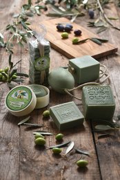 FIG & OLIVE soap in wooden box 100g