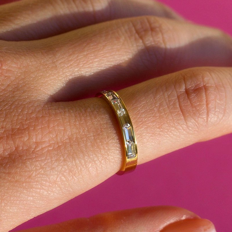 Samoa - Dainty Baguette Crystal Gold Band