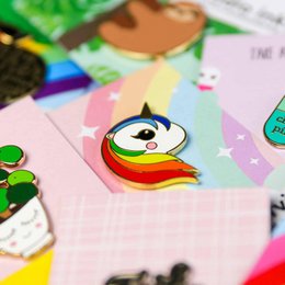 Pin Unicorn rainbow